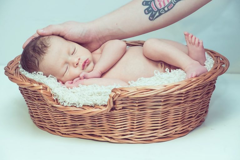 calmare il bambino piccolo
